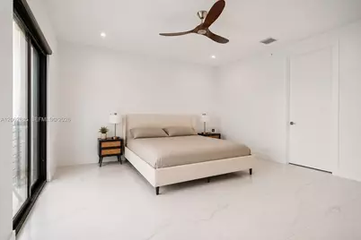 1054 N Victoria Park Rd, Fort Lauderdale, FL 33304 - Photo 15