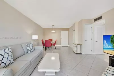 3113 S Ocean Dr #804, Hallandale Beach, FL 33009 - Photo 15