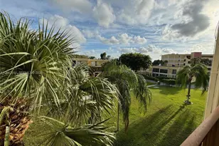 9240 Fontainebleau Blvd, Miami, FL 33172 - Photo 17