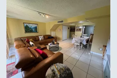 9240 Fontainebleau Blvd #204, Miami, FL 33172 - Photo 7