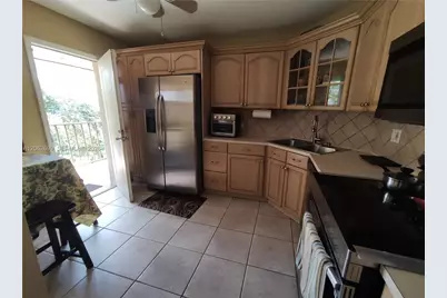 6301 N Fall Circle Dr #410, Lauderhill, FL 33319 - Photo 5