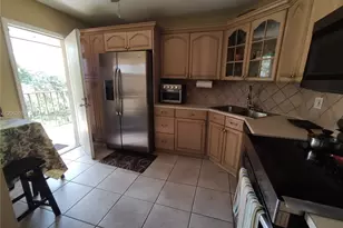 6301 N Fall Circle Dr, Lauderhill, FL 33319 - Photo 5
