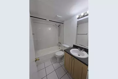 405 S Pine Island Rd #401D, Plantation, FL 33324 - Photo 15