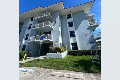 405 S Pine Island Rd #401D, Plantation, FL 33324 - Photo 5