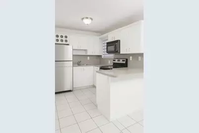 8170 NW 10th St #2, Miami, FL 33126 - Photo 1