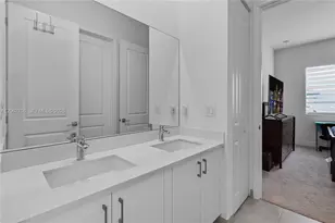 4528 SW 178th Ave, Miramar, FL 33029 - Photo 19