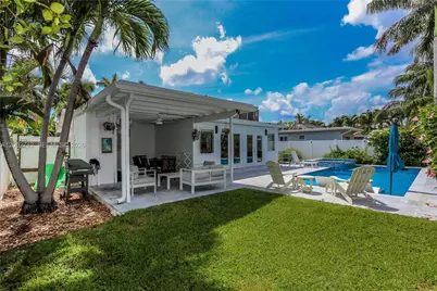 1102 N 13th Ave, Hollywood, FL 33019 - Photo 27