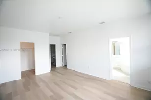 10440 NW 61 Ln., Doral, FL 33178 - Photo 13