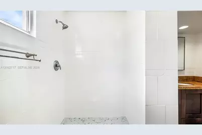 117 E 10th St, Hialeah, FL 33010 - Photo 13