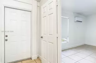 117 E 10th St, Hialeah, FL 33010 - Photo 7