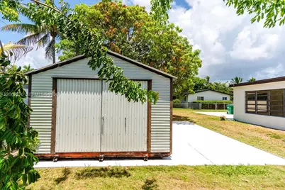 19390 Whispering Pines Rd, Cutler Bay, FL 33157 - Photo 15