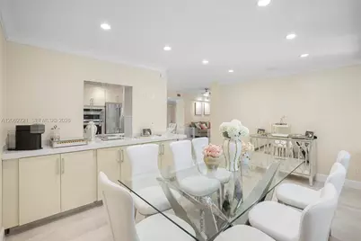 426 SE 5th St, Dania Beach, FL 33004 - Photo 15