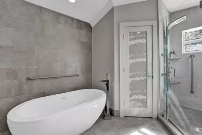 426 SE 5th St, Dania Beach, FL 33004 - Photo 25