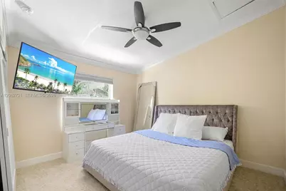 426 SE 5th St, Dania Beach, FL 33004 - Photo 33