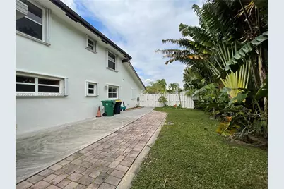 426 SE 5th St, Dania Beach, FL 33004 - Photo 49