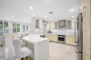 426 SE 5th St, Dania Beach, FL 33004 - Photo 9