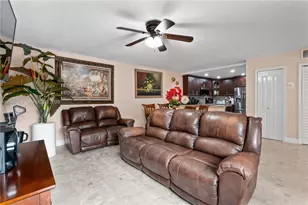 15680 SW 82nd Cir Ln, Miami, FL 33193 - Photo 17