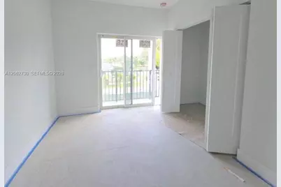 394 NE 174th St, North Miami Beach, FL 33162 - Photo 7