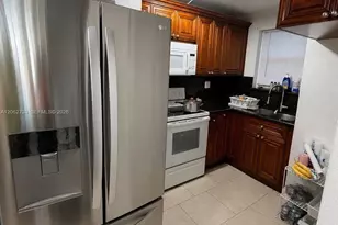 310 Fontainebleau Blvd, Miami, FL 33172 - Photo 13