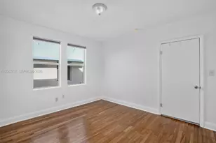 1027 Euclid Ave, Miami Beach, FL 33139 - Photo 11