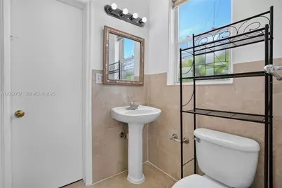 1027 Euclid Ave #4, Miami Beach, FL 33139 - Photo 15