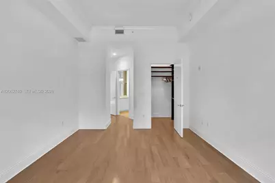 20000 E Country Club Dr #110, Aventura, FL 33180 - Photo 23