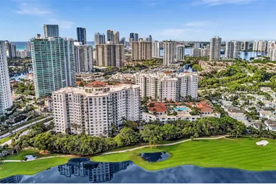 20000 E Country Club Dr #110, Aventura, FL 33180 - Photo 49