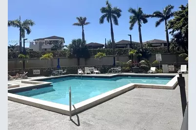 8100 Geneva Ct #137, Doral, FL 33166 - Photo 17