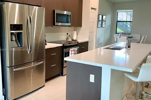7805 NW 104th Ave, Doral, FL 33178 - Photo 13