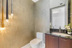 15811 Collins Ave, Sunny Isles Beach, FL 33160 - Photo 7