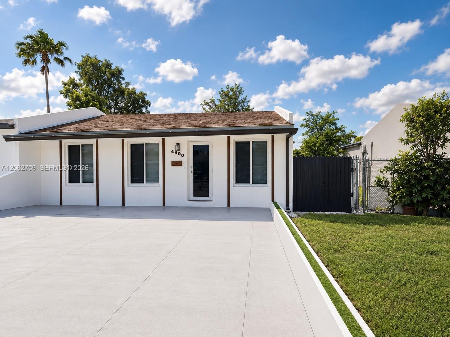 4309 SW 129th Ave - 4309 SW 129th Ave, Miami, FL 33175 Luxury Property | Jose Angel Pina