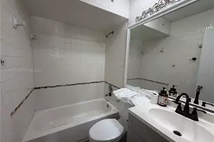 17843 NW 63rd Ct Front, Hialeah, FL 33015 - Photo 7