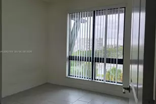8167 NW 41st St, Doral, FL 33166 - Photo 11