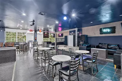 Cafeteria & Sports Bar For Sale in Hialeah, Hialeah, FL 33010 - Photo 9