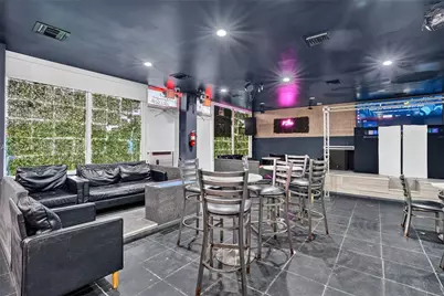 Cafeteria & Sports Bar For Sale in Hialeah, Hialeah, FL 33010 - Photo 5