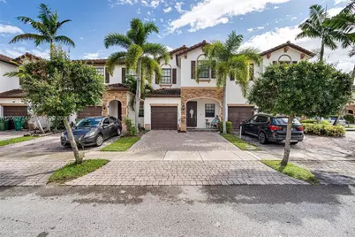 343 NE 37th Ter, Homestead, FL 33033 - Photo 1