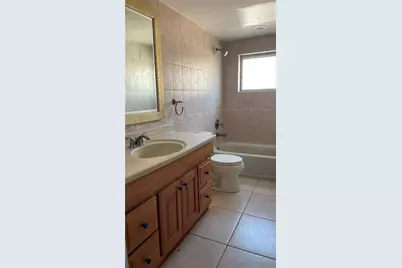 [Address not provided], North Miami, FL 33181 - Photo 13