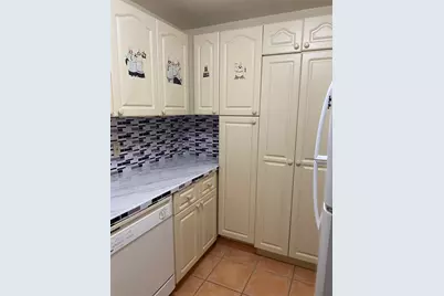 5050 NW 7th St #PH5, Miami, FL 33126 - Photo 7
