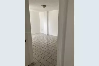 5050 NW 7th St #PH5, Miami, FL 33126 - Photo 11