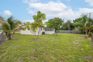 701 NW 176th Terrace, Miami Gardens, FL 33169 - Photo 5