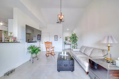 21130 SW 87th Ave #304, Cutler Bay, FL 33189 - Photo 9
