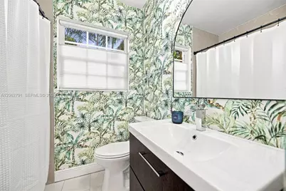 260 NE 95th St, Miami Shores, FL 33138 - Photo 25