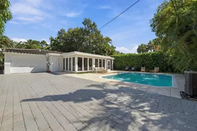 260 NE 95th St, Miami Shores, FL 33138 - Photo 35