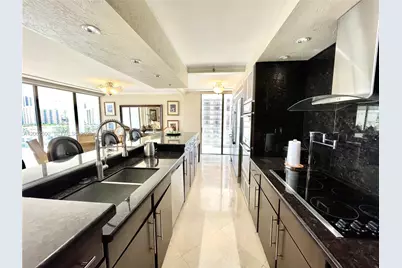 19707 Turnberry Way #10E, Aventura, FL 33180 - Photo 5