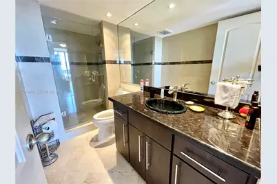 19707 Turnberry Way #10E, Aventura, FL 33180 - Photo 13