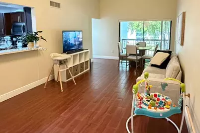 9417 Fontainebleau Blvd #212-27, Miami, FL 33172 - Photo 13