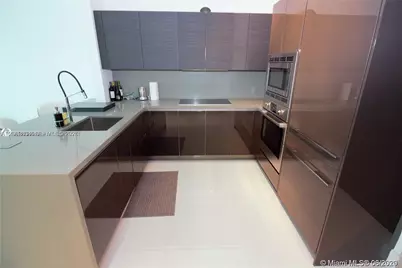 1080 Brickell Ave #3403, Miami, FL 33131 - Photo 9