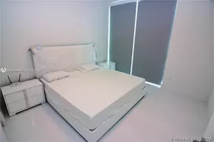 1080 Brickell Ave, Miami, FL 33131 - Photo 15