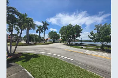 [Address not provided], Miami, FL 33185 - Photo 39