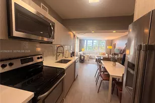 100 Lincoln Rd, Miami Beach, FL 33139 - Photo 7